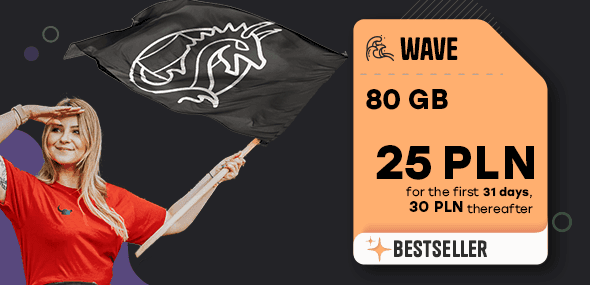 Woman with a Mobile Vikings flag promoting the “Fala” plan: 80 GB for PLN 15