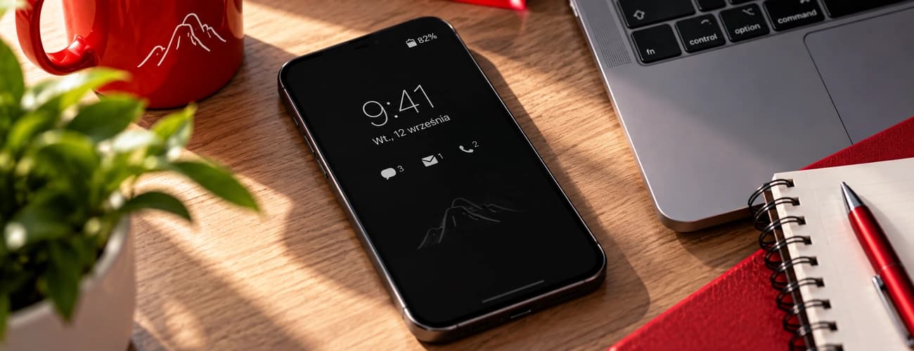 telefon z zapalonym wyświetlaczem